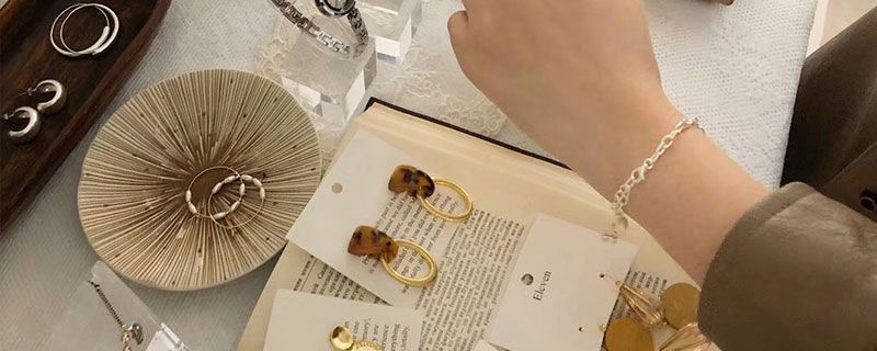 电镀18k金掉色吗