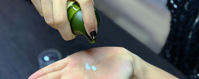 红血丝用什么颜色的隔离