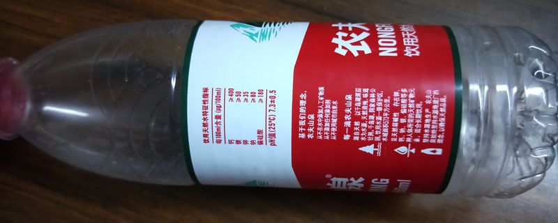 汤力水和苏打水的区别