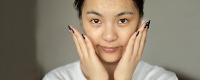 蛇毒眼膜4位批号看日期