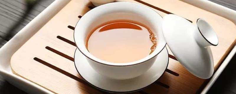 什么样的盖碗适合当泡茶器
