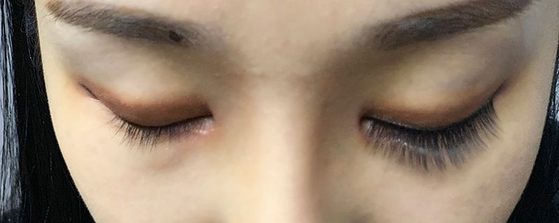 假睫毛可以贴着睡觉吗