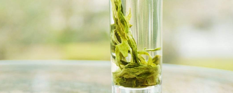 喝茶叶的杯子用什么清洗