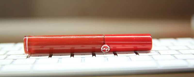 阿玛尼小胖丁514是什么色