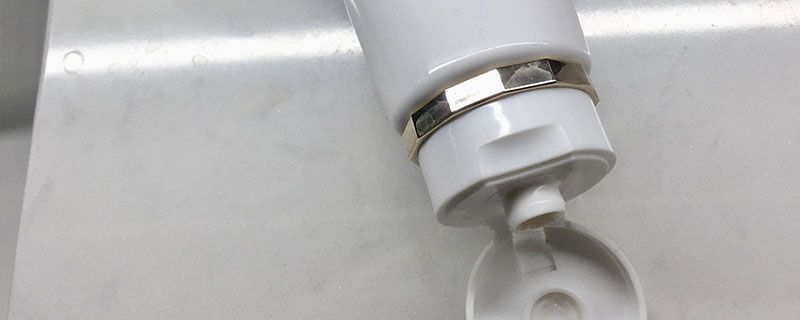 50倍的防晒一天涂几次