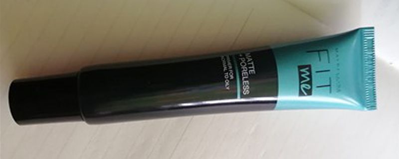 美宝莲妆前乳是隔离吗