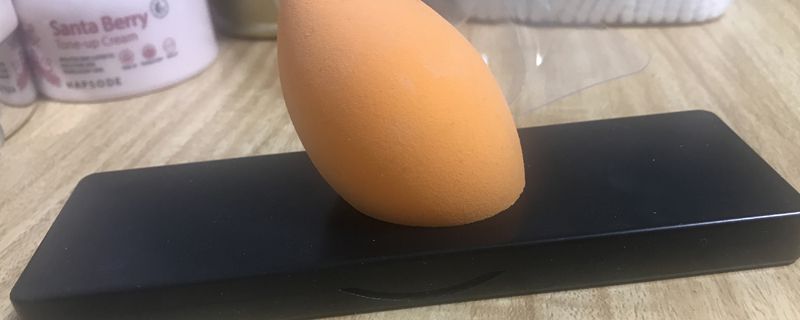 美妆蛋裂开了还能用吗