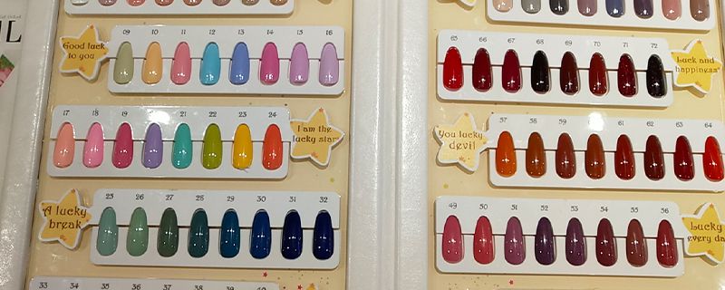 美甲魔镜粉容易掉是什么原因