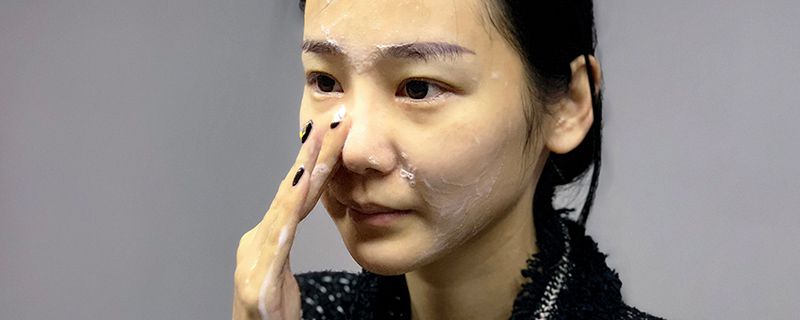 没有卸妆巾可以用什么代替