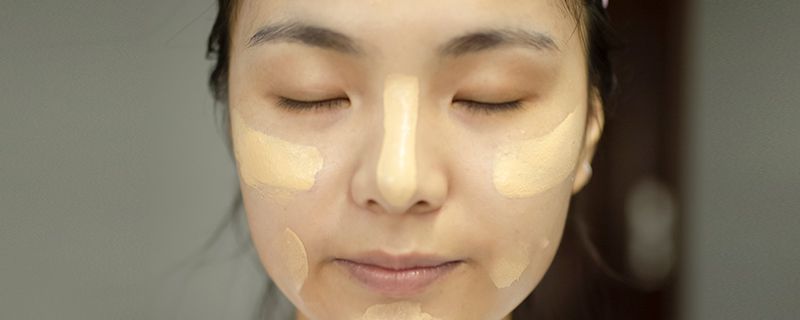 虫草粉底液0号还是0.5