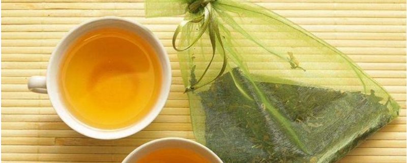 茶叶遇到什么变紫色