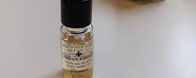 玫瑰精油用在脸上的使用方法